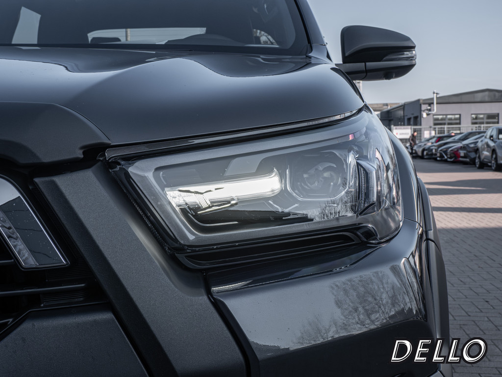Fahrzeugansicht TOYOTA Hilux 2.8 D4-D Double Cab Invincible 4x4 - Bild 47