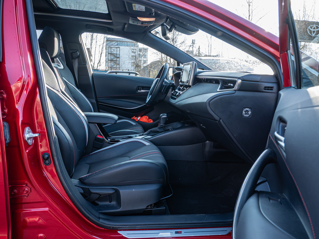 Fahrzeugansicht TOYOTA Corolla Touring Sports 2.0 Hybrid GR Sport - Bild 7