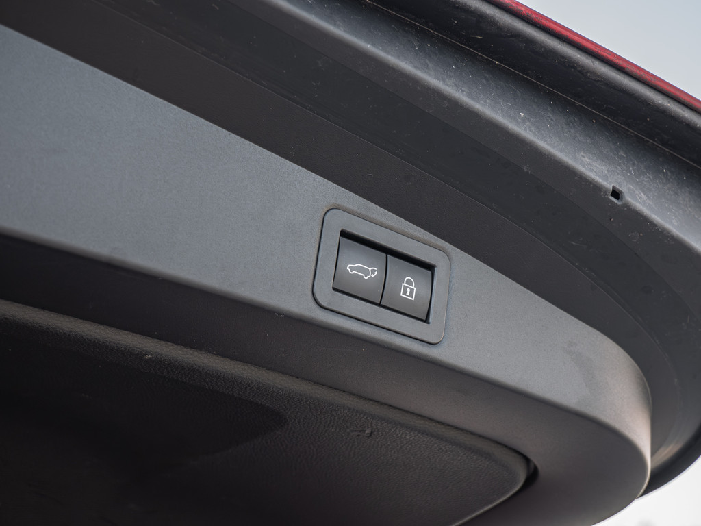 Fahrzeugansicht TOYOTA Corolla Touring Sports 2.0 Hybrid GR Sport - Bild 9