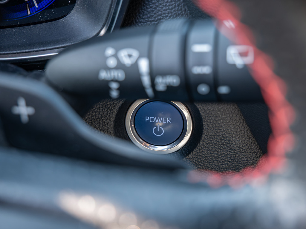 Fahrzeugansicht TOYOTA Corolla Touring Sports 2.0 Hybrid GR Sport - Bild 24