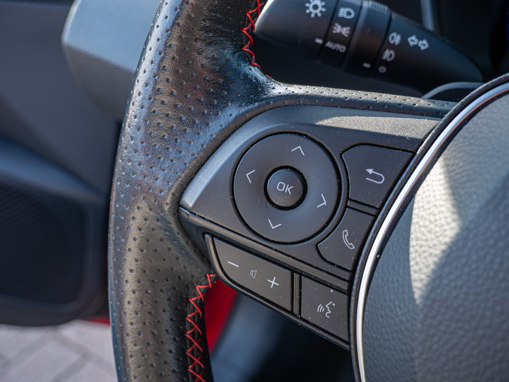 Fahrzeugansicht TOYOTA Corolla Touring Sports 2.0 Hybrid GR Sport - Bild 26