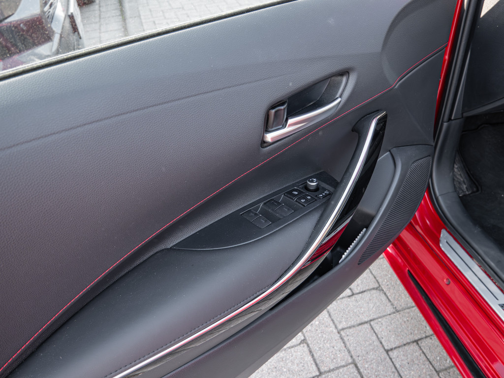 Fahrzeugansicht TOYOTA Corolla Touring Sports 2.0 Hybrid GR Sport - Bild 35