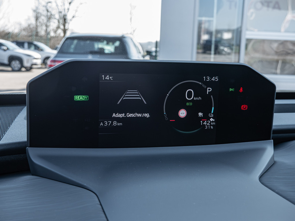 Fahrzeugansicht TOYOTA C-HR+ 165 kW Teamplayer - Bild 24