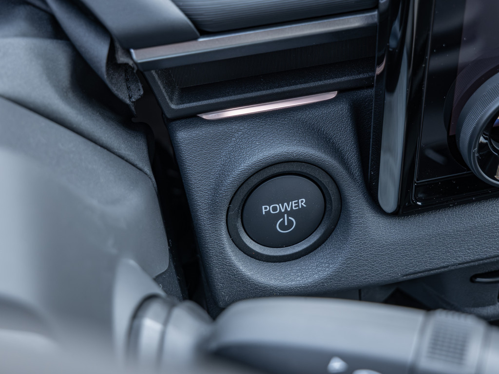 Fahrzeugansicht TOYOTA C-HR+ 165 kW Teamplayer - Bild 29