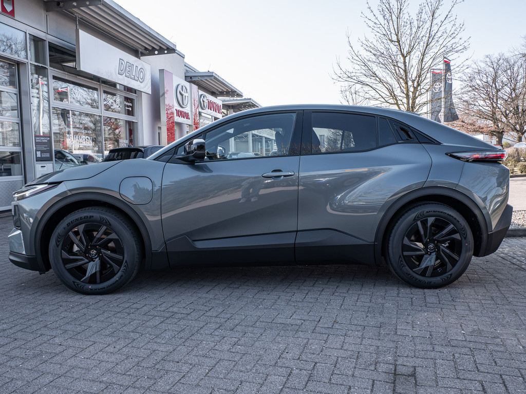 Fahrzeugansicht TOYOTA C-HR+ 165 kW Teamplayer - Bild 38