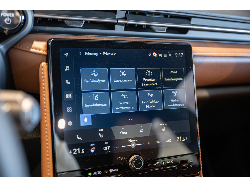 Fahrzeugansicht LEXUS LBX Relax - Bild 17