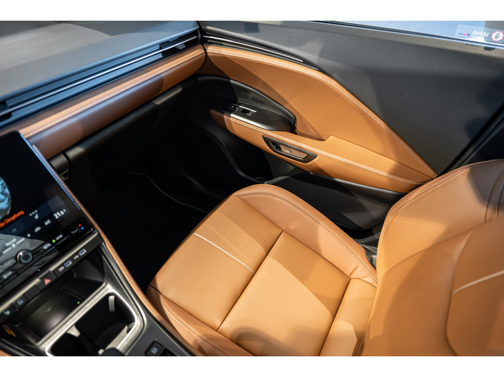 Fahrzeugansicht LEXUS LBX Relax - Bild 25