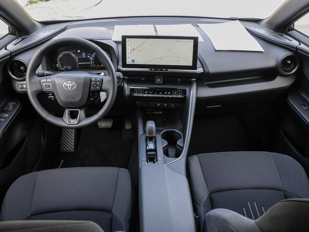 Fahrzeugansicht TOYOTA C-HR 2.0 Plug-In Hybrid Teamplayer - Bild 7