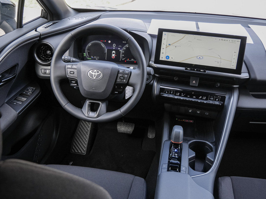 Fahrzeugansicht TOYOTA C-HR 2.0 Plug-In Hybrid Teamplayer - Bild 8