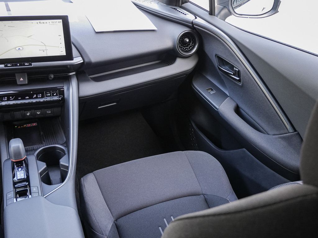 Fahrzeugansicht TOYOTA C-HR 2.0 Plug-In Hybrid Teamplayer - Bild 9