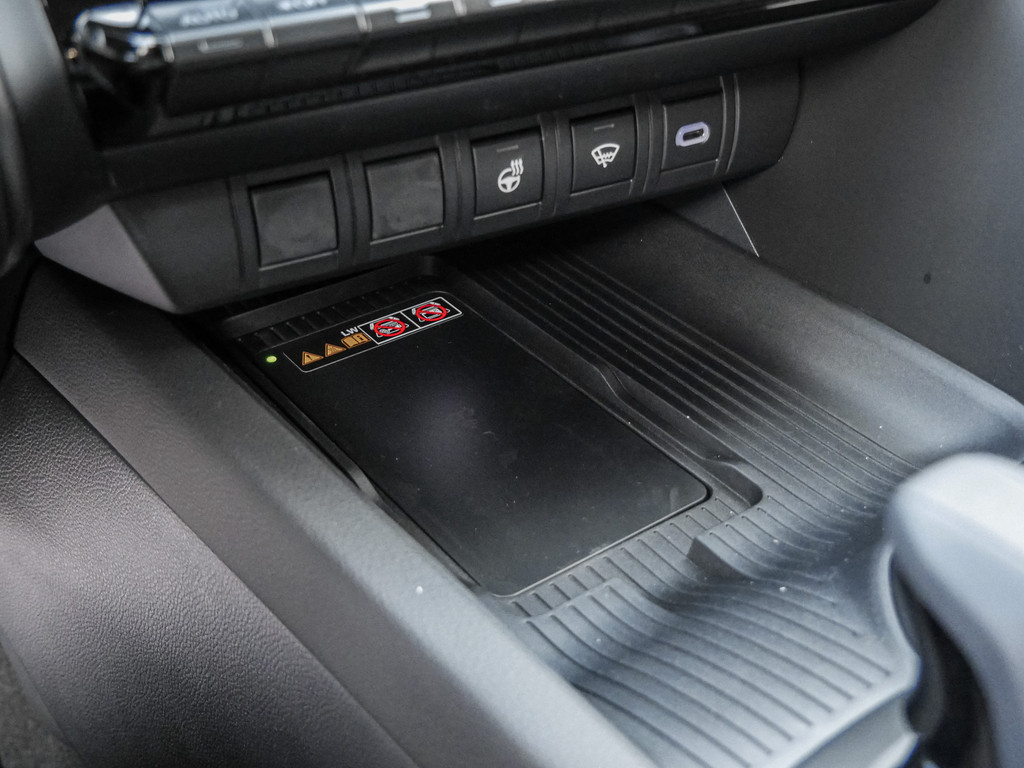 Fahrzeugansicht TOYOTA C-HR 2.0 Plug-In Hybrid Teamplayer - Bild 20