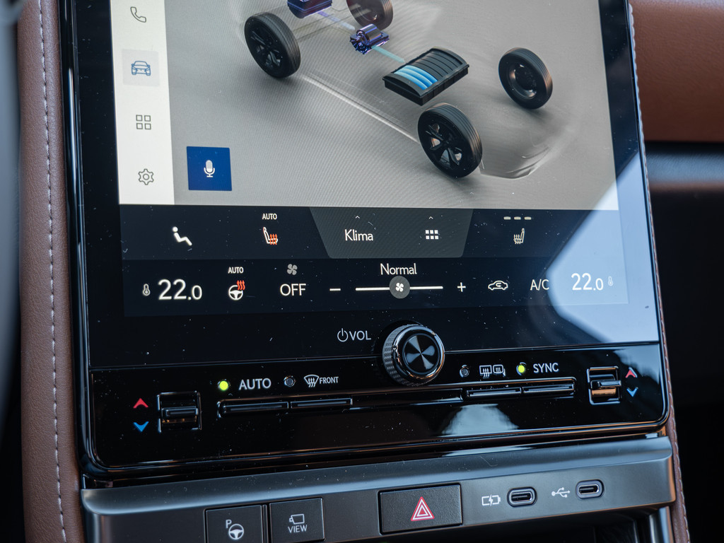 Fahrzeugansicht LEXUS LBX Relax - Bild 18