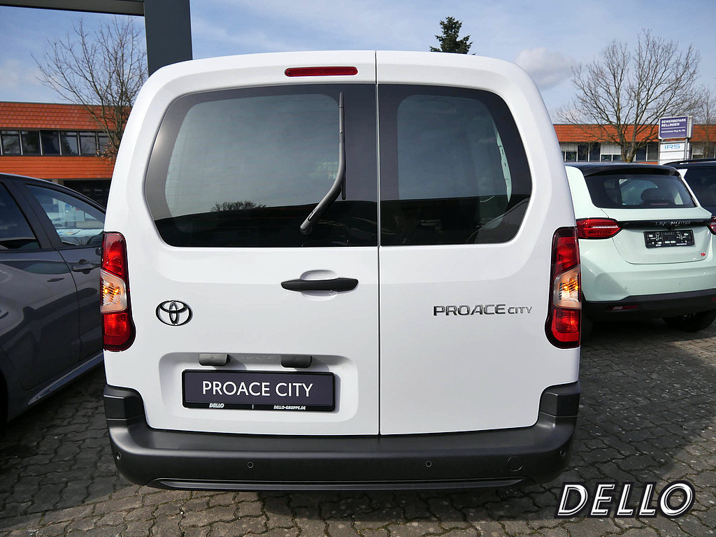 Fahrzeugansicht TOYOTA Proace City 1.5 L2 Meister - Bild 20