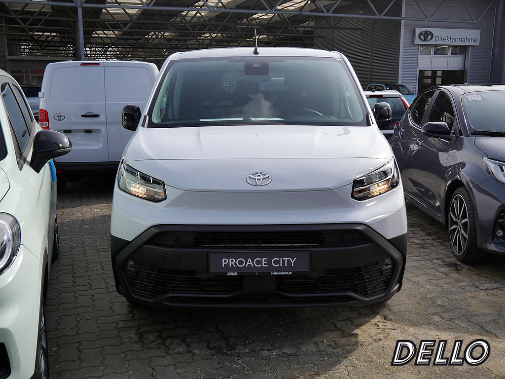Fahrzeugansicht TOYOTA Proace City 1.5 L2 Meister - Bild 12