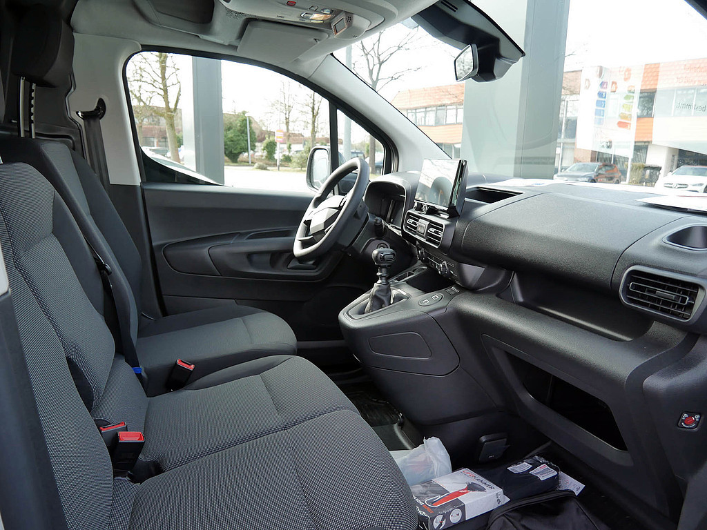 Fahrzeugansicht TOYOTA Proace City 1.5 L2 Meister - Bild 21
