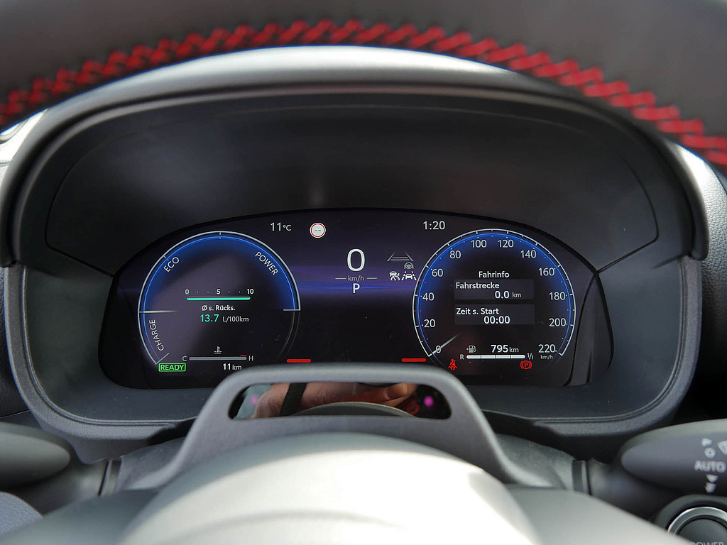 Fahrzeugansicht TOYOTA Yaris Cross 1.5 Hybrid FWD GR Sport - Bild 20