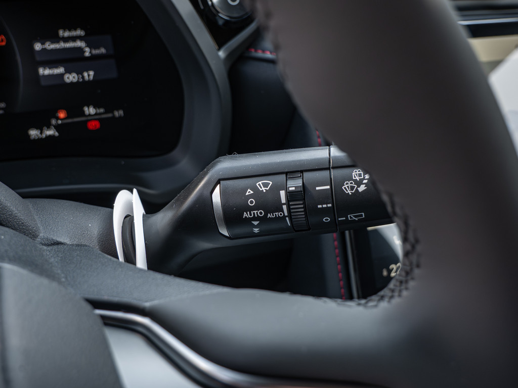 Fahrzeugansicht LEXUS LBX Elegant Black Edition - Bild 22