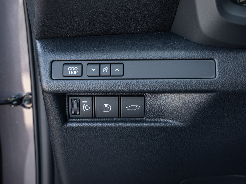 Fahrzeugansicht LEXUS LBX Elegant Black Edition - Bild 28