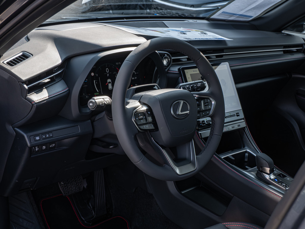 Fahrzeugansicht LEXUS LBX Elegant Black Edition - Bild 29