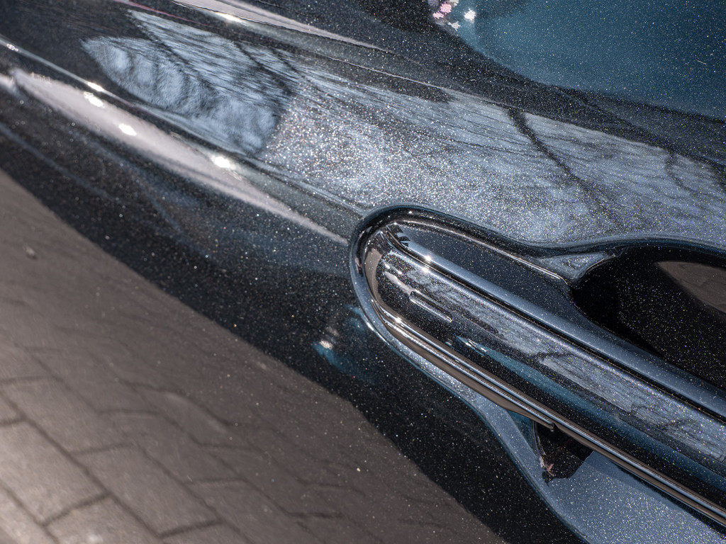 Fahrzeugansicht LEXUS RZ 350e Premium - Bild 2