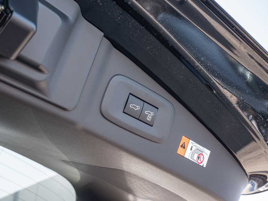 Fahrzeugansicht LEXUS RZ 350e Premium - Bild 11