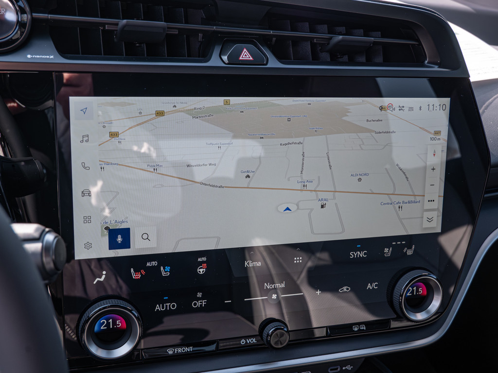 Fahrzeugansicht LEXUS RZ 350e Premium - Bild 13