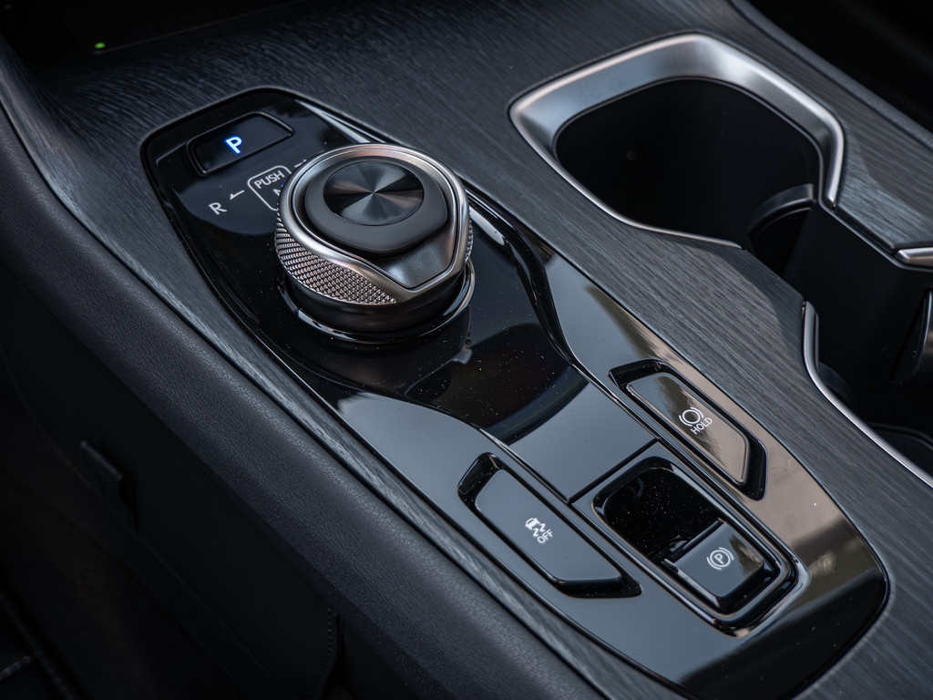 Fahrzeugansicht LEXUS RZ 350e Premium - Bild 22