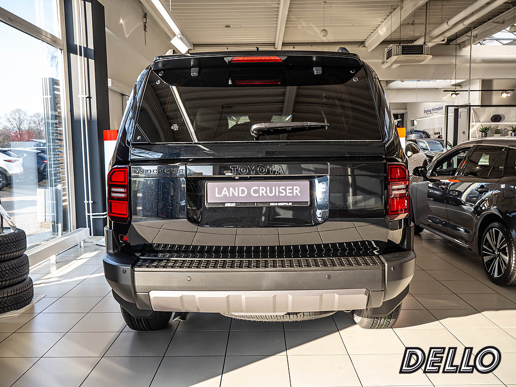 Fahrzeugansicht TOYOTA Land Cruiser 2.8 D-4D Executive - Bild 34