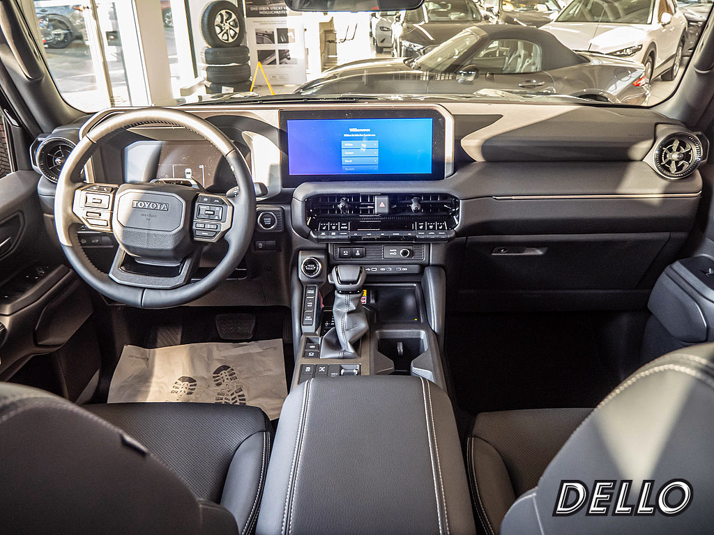 Fahrzeugansicht TOYOTA Land Cruiser 2.8 D-4D Executive - Bild 38