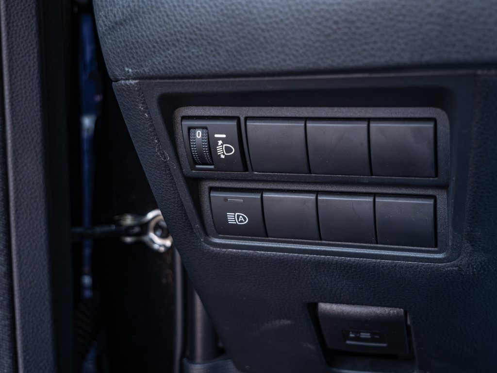 Fahrzeugansicht TOYOTA Yaris Hybrid 1.5 VVT-i Club - Bild 29