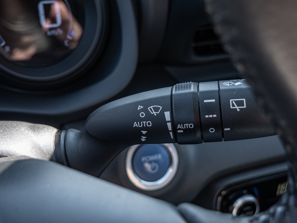 Fahrzeugansicht TOYOTA Yaris 1.5 Hybrid Club - Bild 22