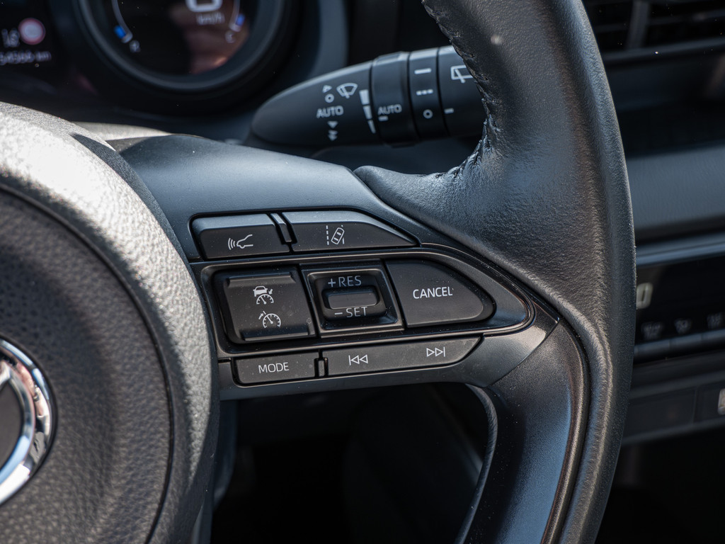 Fahrzeugansicht TOYOTA Yaris 1.5 Hybrid Club - Bild 26