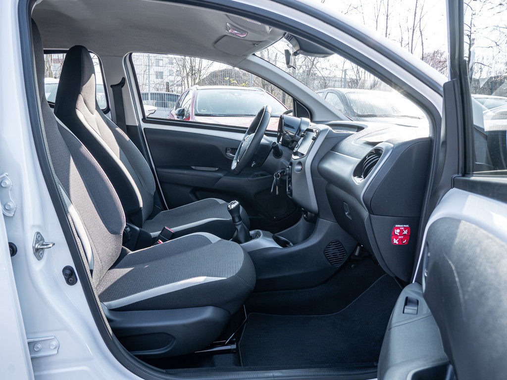 Fahrzeugansicht TOYOTA Aygo 1.0 Team D - Bild 3