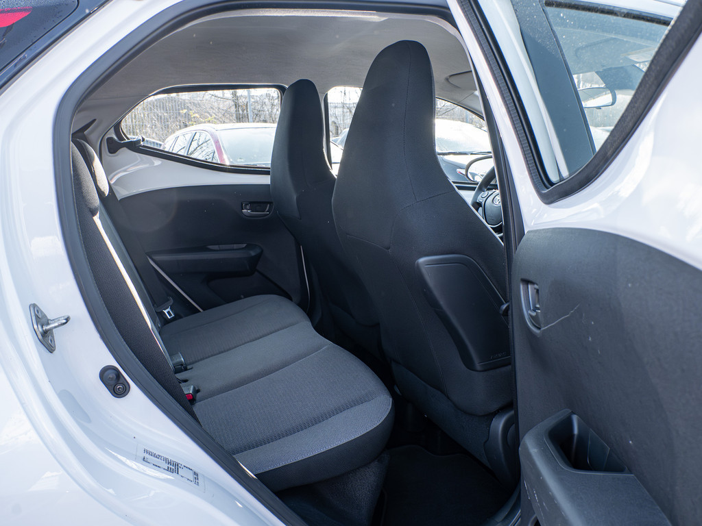 Fahrzeugansicht TOYOTA Aygo 1.0 Team D - Bild 4