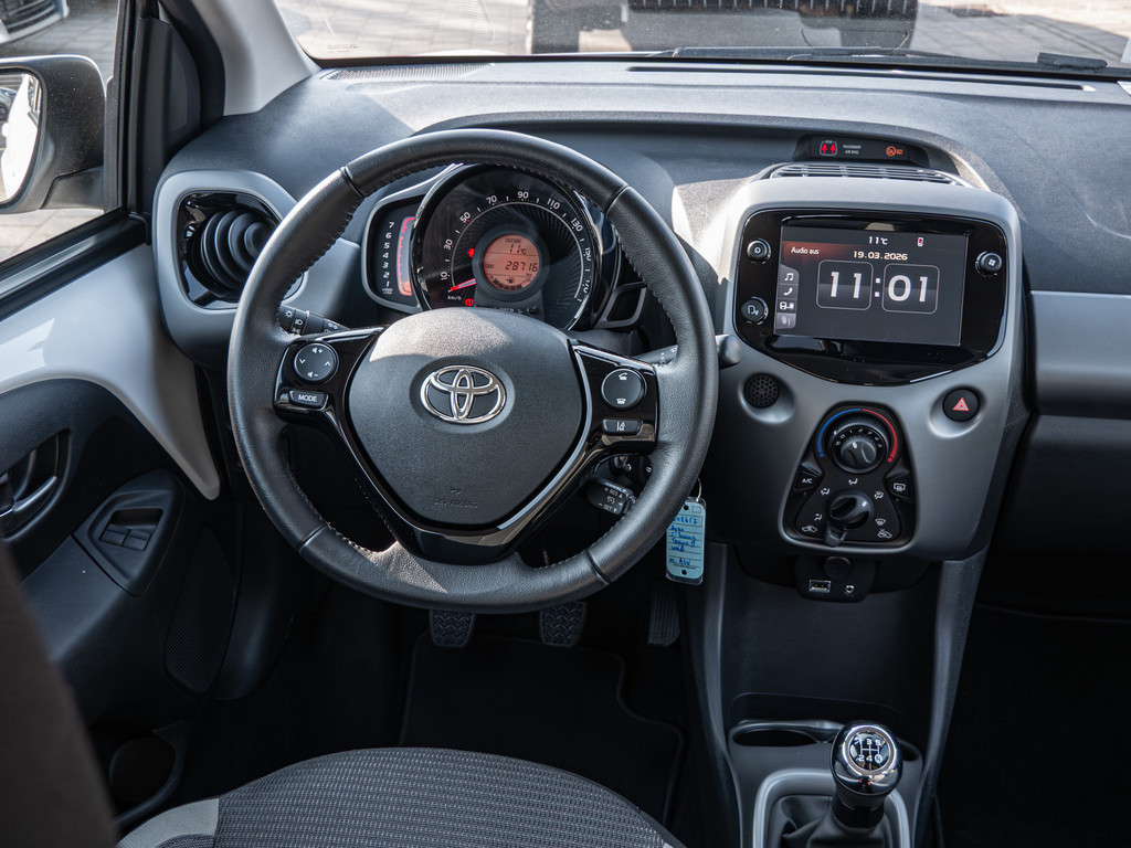 Fahrzeugansicht TOYOTA Aygo 1.0 Team D - Bild 6