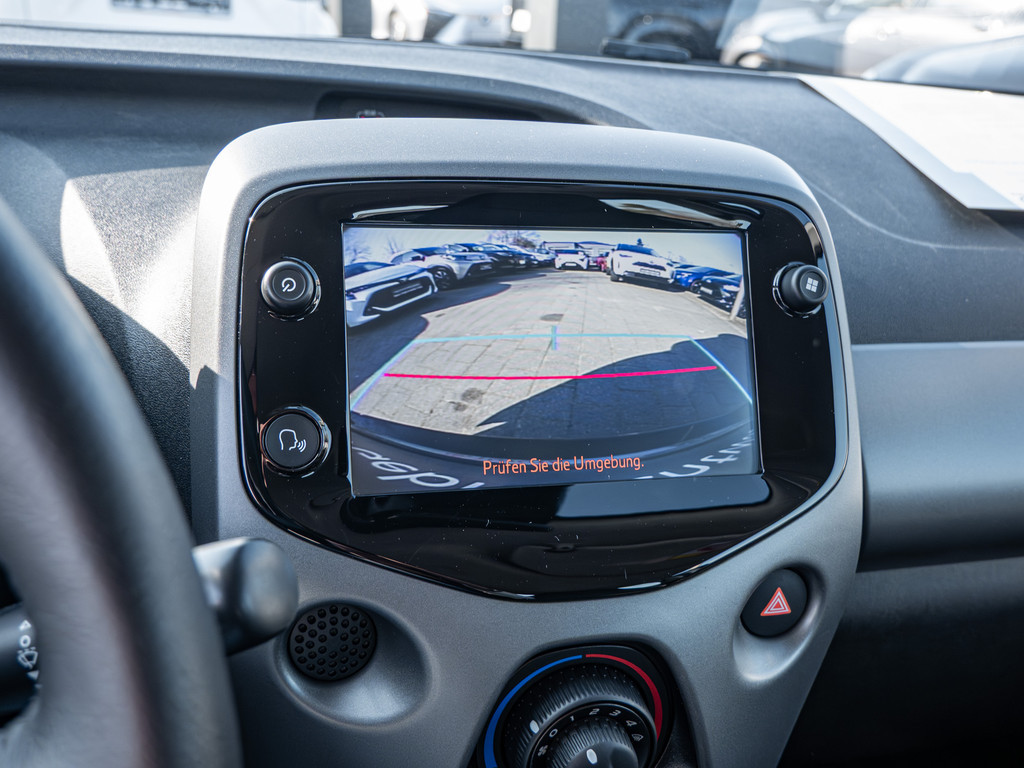 Fahrzeugansicht TOYOTA Aygo 1.0 Team D - Bild 14