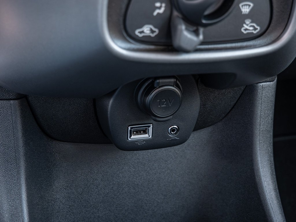 Fahrzeugansicht TOYOTA Aygo 1.0 Team D - Bild 16