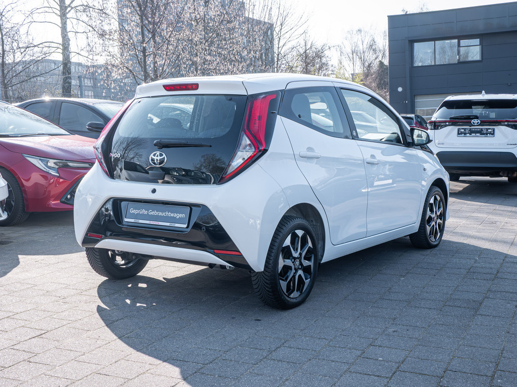 Fahrzeugansicht TOYOTA Aygo 1.0 Team D - Bild 34