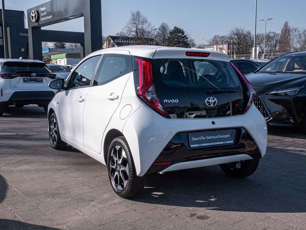 Fahrzeugansicht TOYOTA Aygo 1.0 Team D - Bild 39