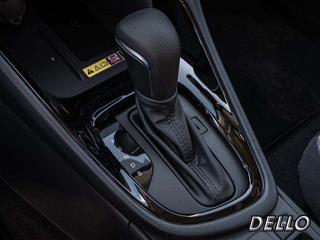 Fahrzeugansicht TOYOTA Yaris Hybrid 1.5 VVT-i Teamplayer - Bild 17