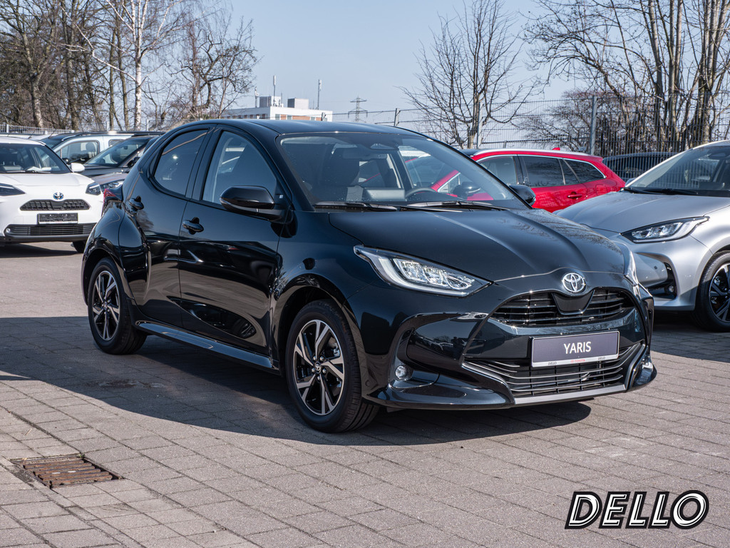 Fahrzeugansicht TOYOTA Yaris Hybrid 1.5 VVT-i Teamplayer - Bild 23