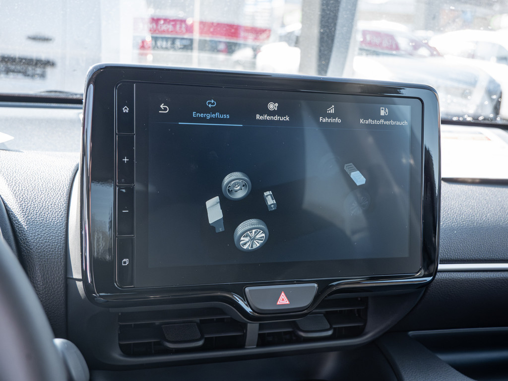 Fahrzeugansicht TOYOTA Yaris Hybrid 1.5 VVT-i Teamplayer - Bild 11