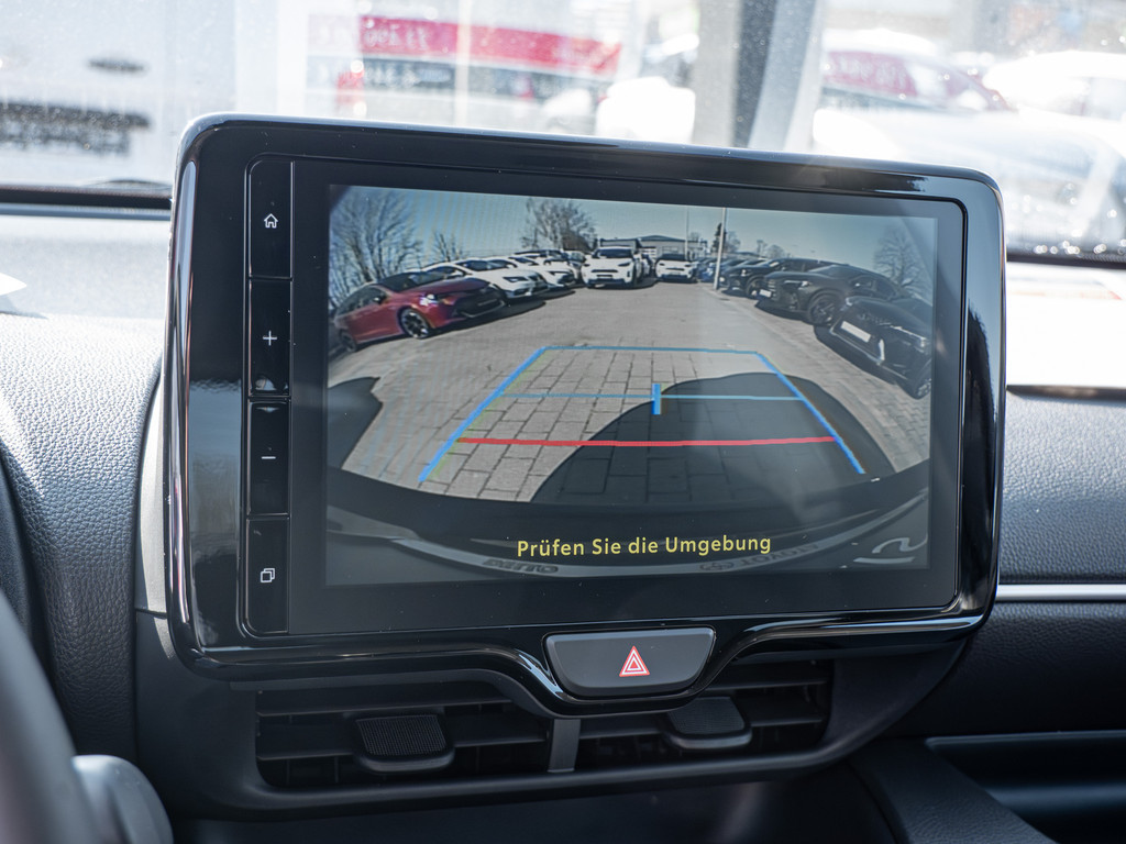 Fahrzeugansicht TOYOTA Yaris Hybrid 1.5 VVT-i Teamplayer - Bild 13
