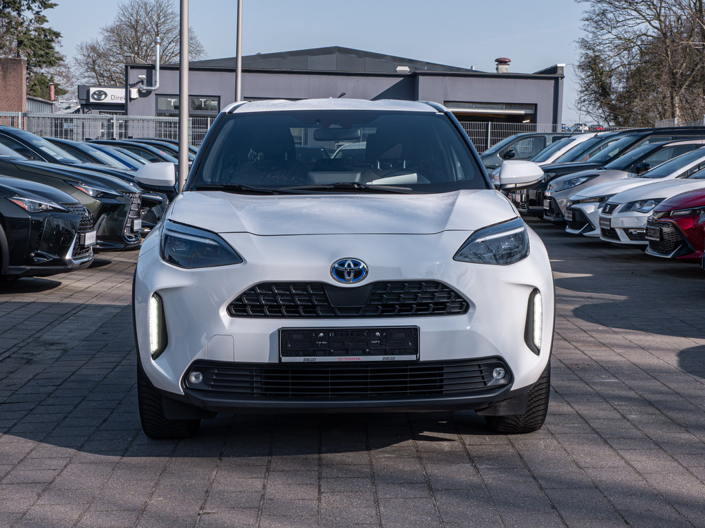 Fahrzeugansicht TOYOTA Yaris Cross Hybrid Team D - Bild 12