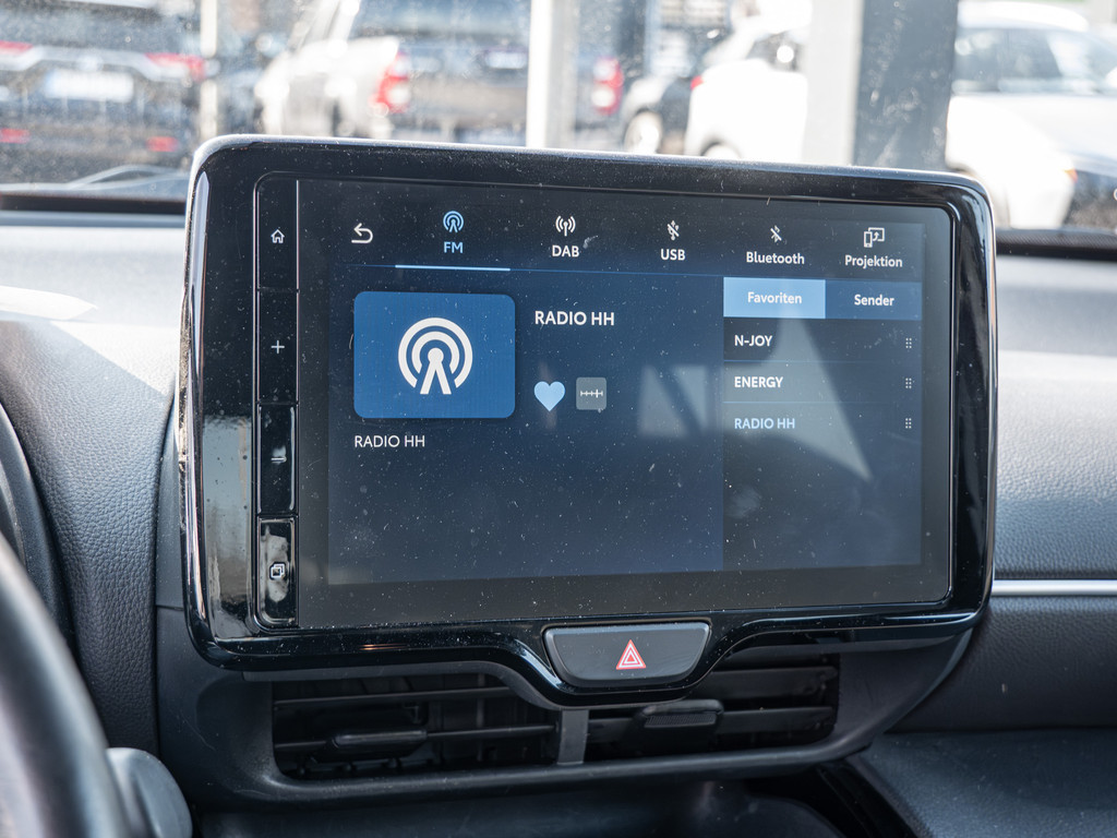 Fahrzeugansicht TOYOTA Yaris Cross Hybrid Team D - Bild 14