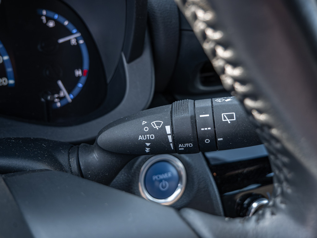 Fahrzeugansicht TOYOTA Yaris Cross Hybrid Team D - Bild 29