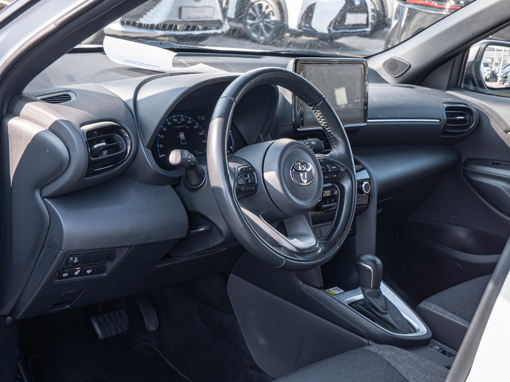 Fahrzeugansicht TOYOTA Yaris Cross Hybrid Team D - Bild 37