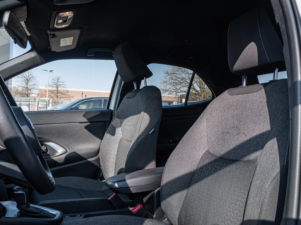 Fahrzeugansicht TOYOTA Yaris Cross Hybrid Team D - Bild 40