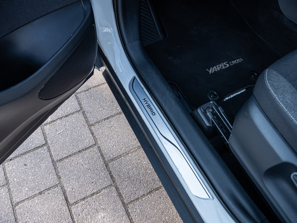 Fahrzeugansicht TOYOTA Yaris Cross Hybrid Team D - Bild 41