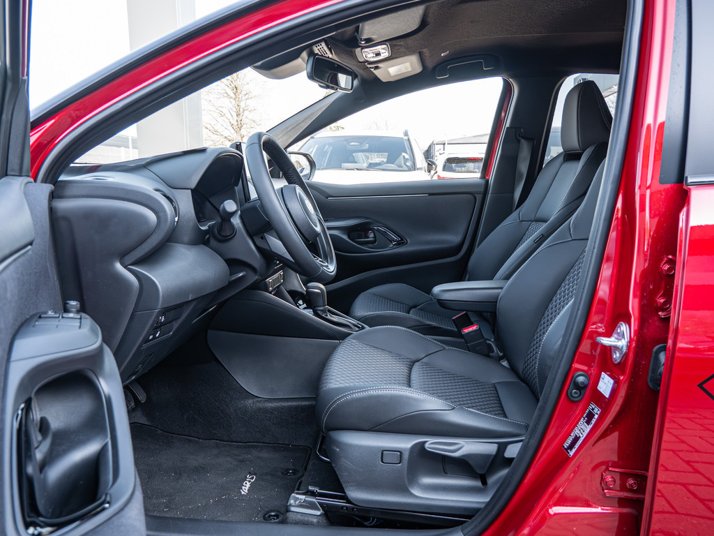 Fahrzeugansicht TOYOTA Yaris Hybrid 1.5 VVT-i Style Plus - Bild 2